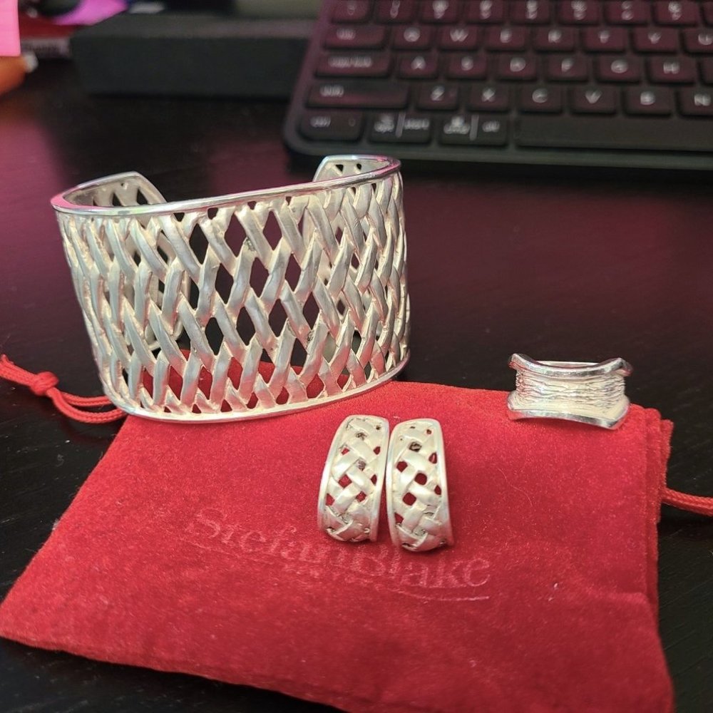 Stefan Blake (new york) cuff/earring set